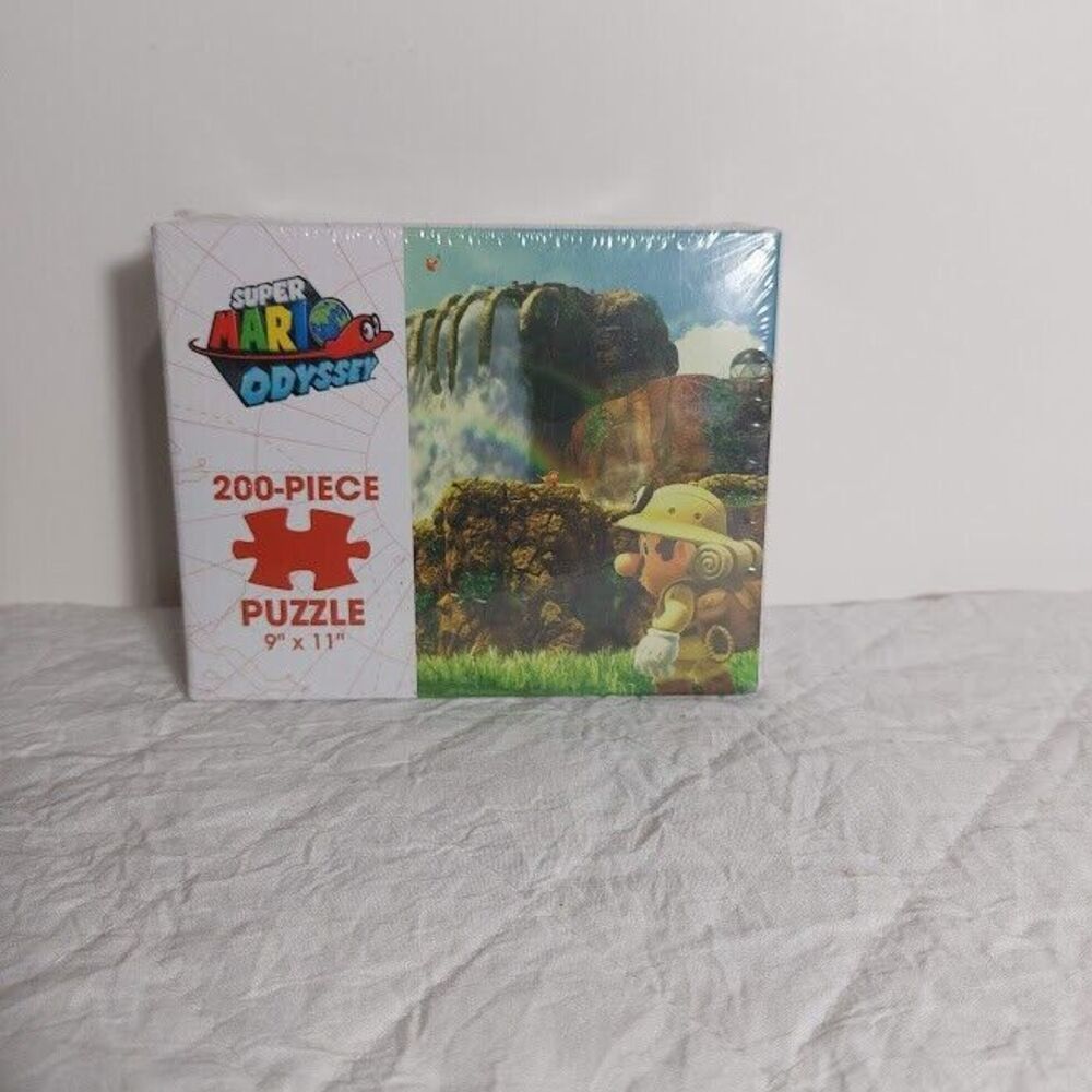 Super Mario Odyssey "Wooded Kingdom" 9" x 11" 200 Piece Puzzle - USAopoly NEW
